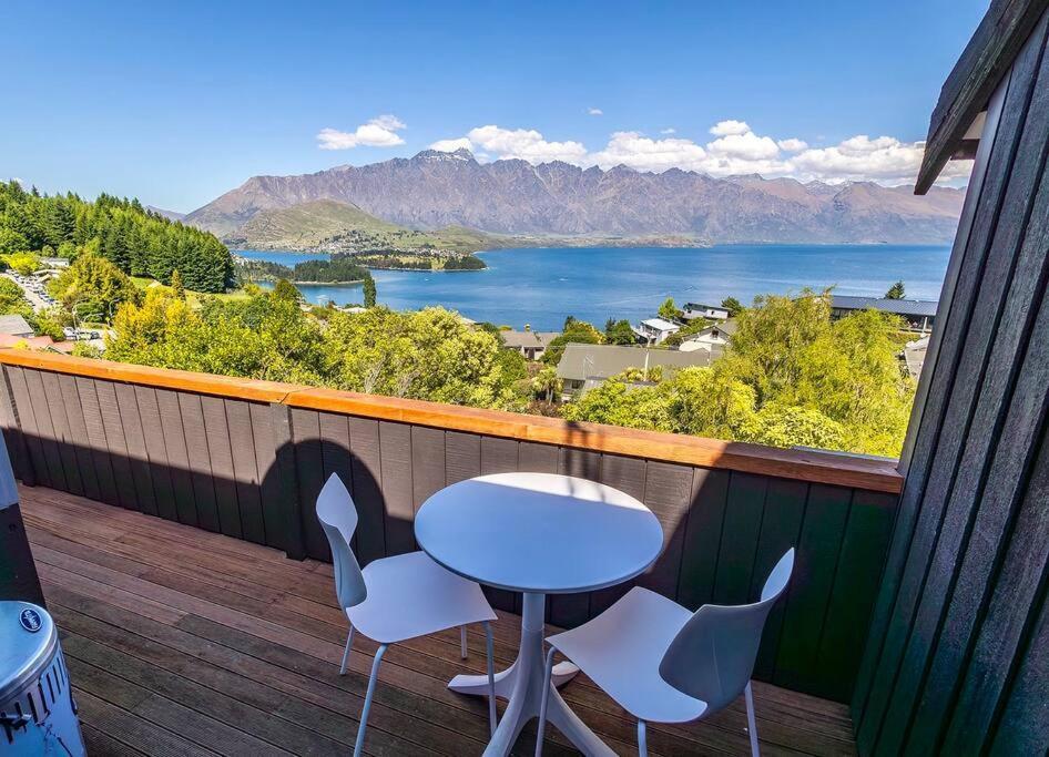 Fernhill Stunning View Home Queenstown Dış mekan fotoğraf